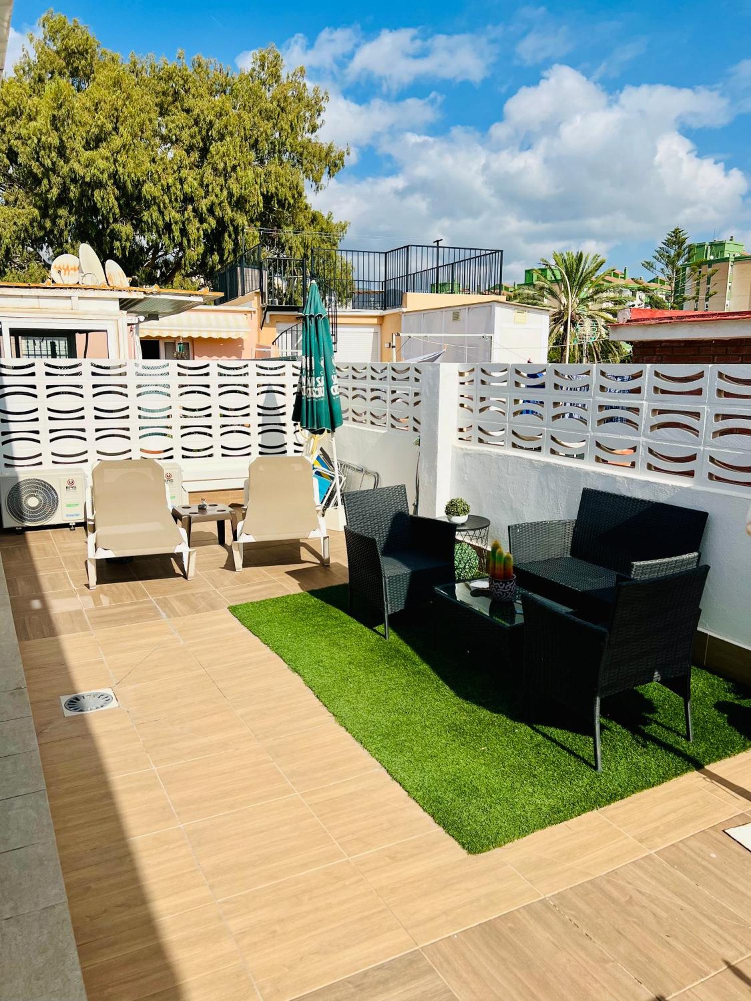 Casa Carmen Atico Primera Linea De Playa Malaga Ngoại thất bức ảnh